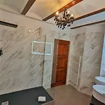 Catalina Отель